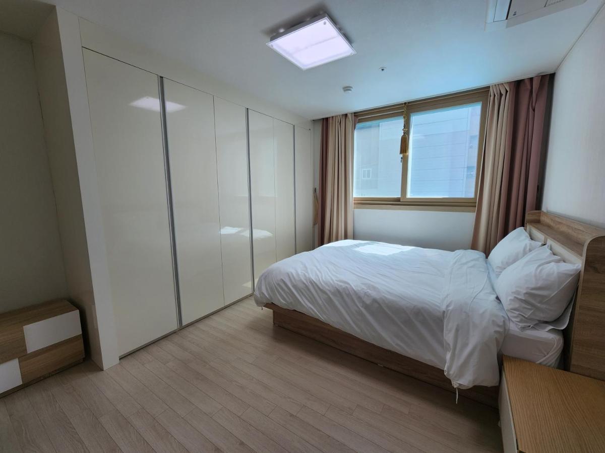 Js Residence Hotel Okpo Geoje Ngoại thất bức ảnh